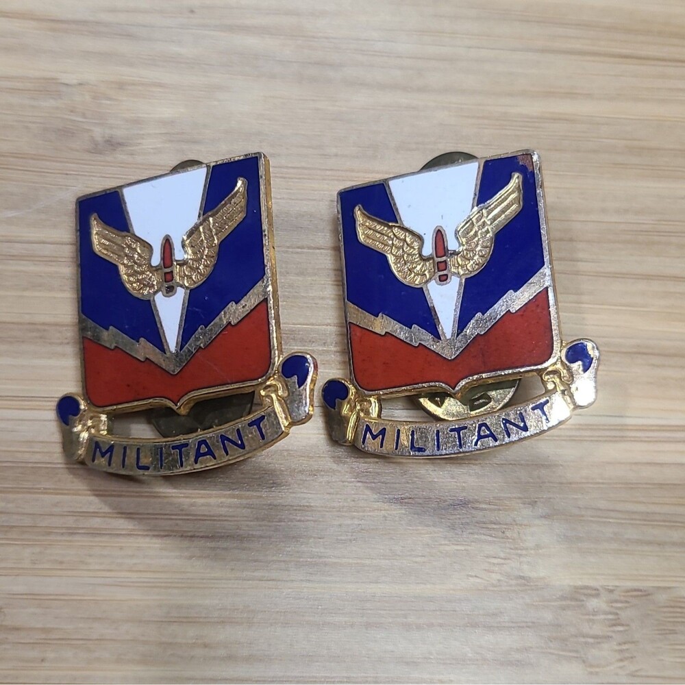 2 Vintage U.S. Army Air Defense Artillery School MILITANT Enamel Pin N.S. Meyer